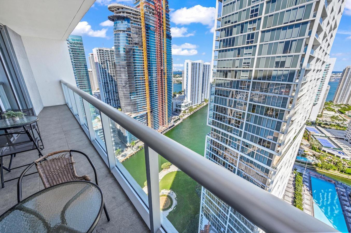 *Iconic W Icon Condo/ Pool&Waterviews*Freespa* Miami Exterior photo